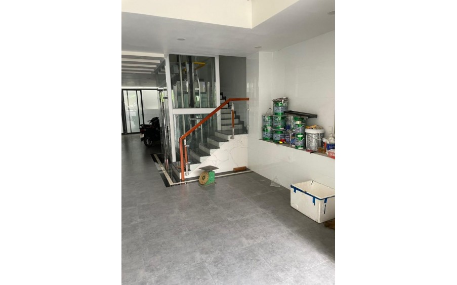 Nhà Măt tiền A4 Khu K300 Thông Cộng Hòa 100m2 6 Tầng chỉ 33 tỷ Tân Bình