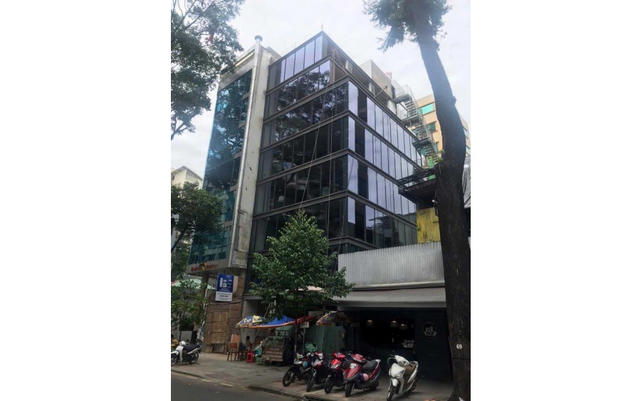 Thuê full toà nhà góc VIP Đa Kao quận 1, 2 Hầm, full công năng