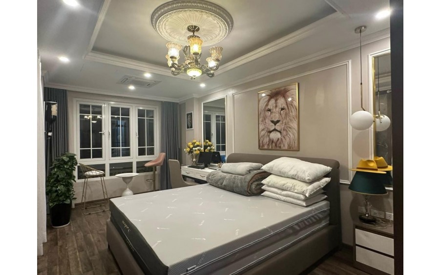 Bán nhà Mặt Phố Đồng Cổ 40m2- 7 tầng, chào giá 15.5 tỷ còn thương lượng.