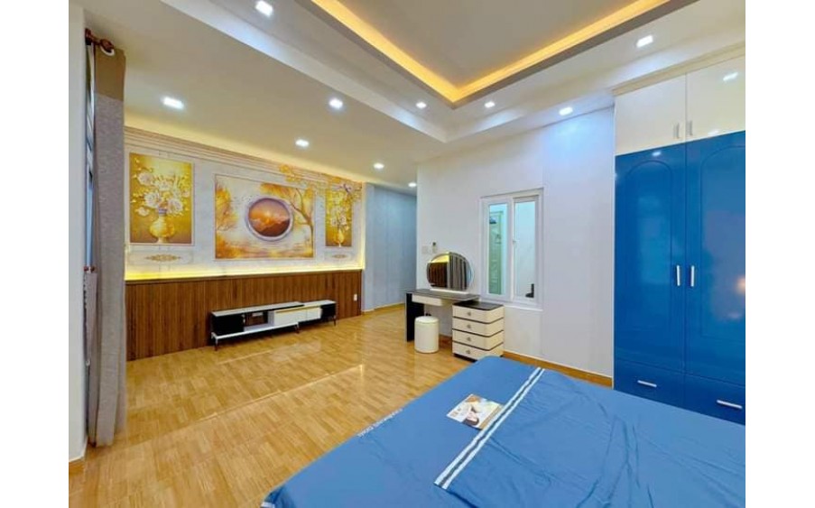 Chính chủ cho thuê nhà hẻm đường 3 tháng 2 p12 Q10 1tr2l 13tr