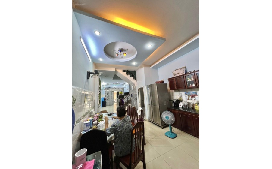 Chính Chủ Ngộp Bán Nhà Nguyễn Sơn - 58m2, Trệt 2 lầu - Nhà Đúc Kiên Cố - 4x14m - 4PN - Hẻm 8m. Chỉ 4.85 Tỷ