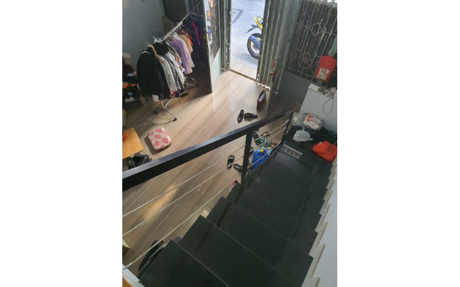Bán Nhà Hồng Lạc Tân Bình P.11 Tân Bình  Bàu Cát - Ở Ngay - 49 M2 , 2 Tầng - 5.75 tỷ.0939.756234