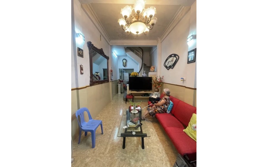 THÁI HÀ 40M/4 TẦNG 10 TỶ. Ô TÔ ĐỖ CỬA 3 BƯỚC RA MẶT PHỐ THÁI HÀ KHU HIẾM NHÀ BÁN