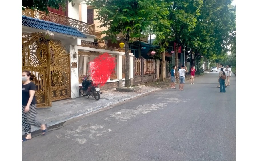 Khu biệt  thự cao cấp,  Xa La 226m2 hoàng tráng, 3 tầng, mặt tiền 11m giá 52 tỷ Hà Đông.