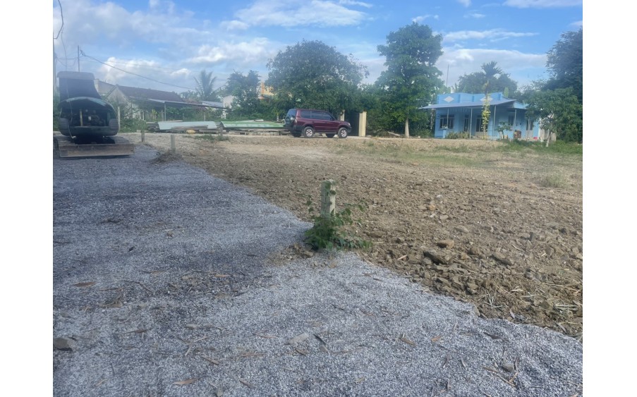 ĐẤT ĐẸP QH FULL THỔ, CHÍNH CHỦ BÁN RẺ CHỈ 640TRIỆU/LÔ TẠI DIÊN LÂM, DIÊN KHÁNH