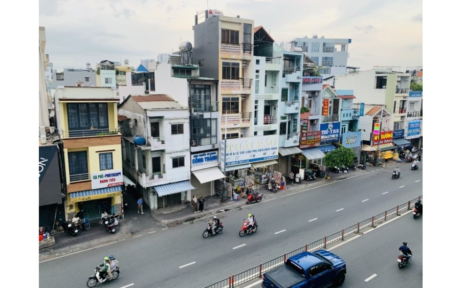 Bán nhà mặt tiền 94m2 2 tầng nở hậu sinh tài lộc Cao Xuân Dục phường 13 quận 8 giá 12,2 tỷ
