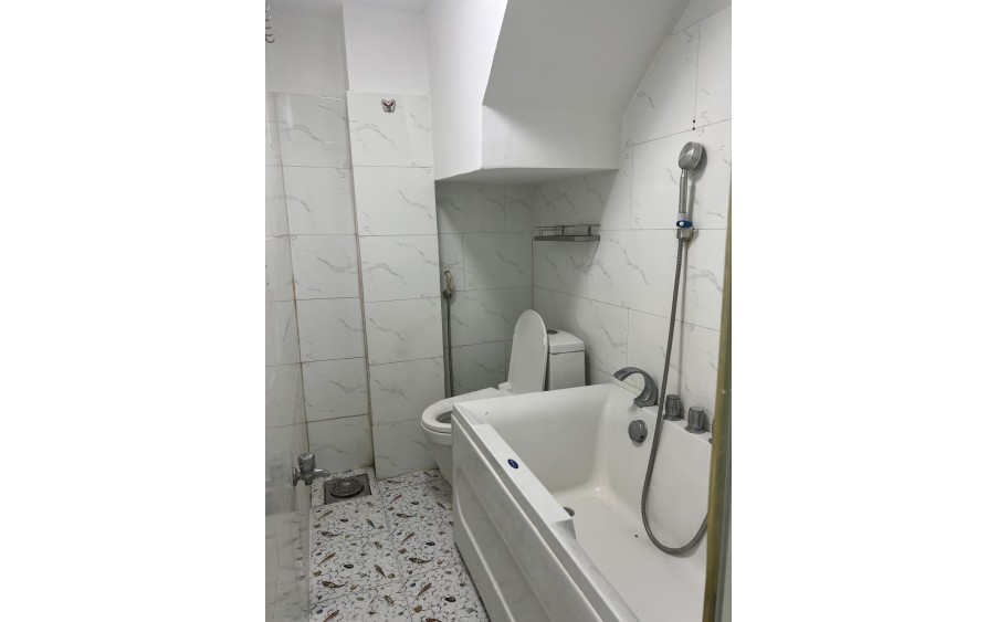 Bán Nhà Mặt Tiền Lê Ngã Phú Trung Tân Phú Gáp Tân Bình Kinh Doanh – 30M2 Chỉ 4.2 Tỷ 0939756234