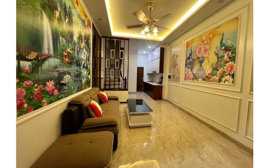 PHỐ QUAN HOA - NHÀ ĐẸP 6 TẦNG XÂY MỚI - GẦN PHỐ - 35M2, 6.79 TỶ