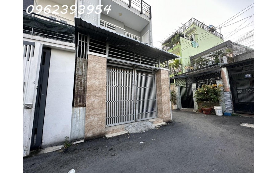 Cần bán nhà 3 tầng 72m2 full thổ cư phường Đông Hòa, Thành Phố Dĩ An