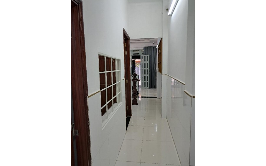 NHỈNH 5 TỶ CÓ NGAY HÀ 4,  HẺM 6M, 70M2, TẦNG NGAY CHỢ LẠC QUANG, QUẬN 12