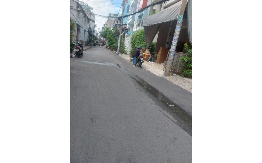 Bán nhà quận 11, đường Lê Thị Bạch, 82m2, 3 tầng, hẻm xe hơi, 9.9 tỷ