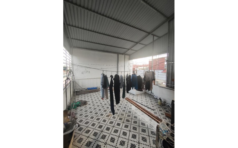 NHÀ VŨ ĐỨC THẬN 36M2, 5 TẦNG, GẦN BIG C LONG BIÊN, CÁCH MẶT NGÕ 3 Ô TÔ TRÁNH 40M
