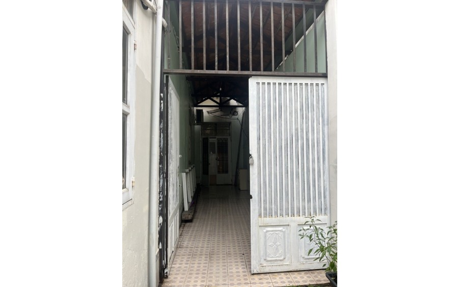 CHÍNH CHỦ CẦN BÁN NHÀ CẤP 4 đường Quốc Lộ 13 cũ, Khu Phố 10, P. Hiệp Bình Phước, TP Thủ Đức