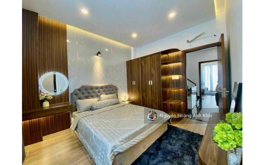 Nhà đẹp - 4 tầng - 6 x 14m - ngay Kha Vạn Cân - chợ Thủ Đức - 8tỷ TL