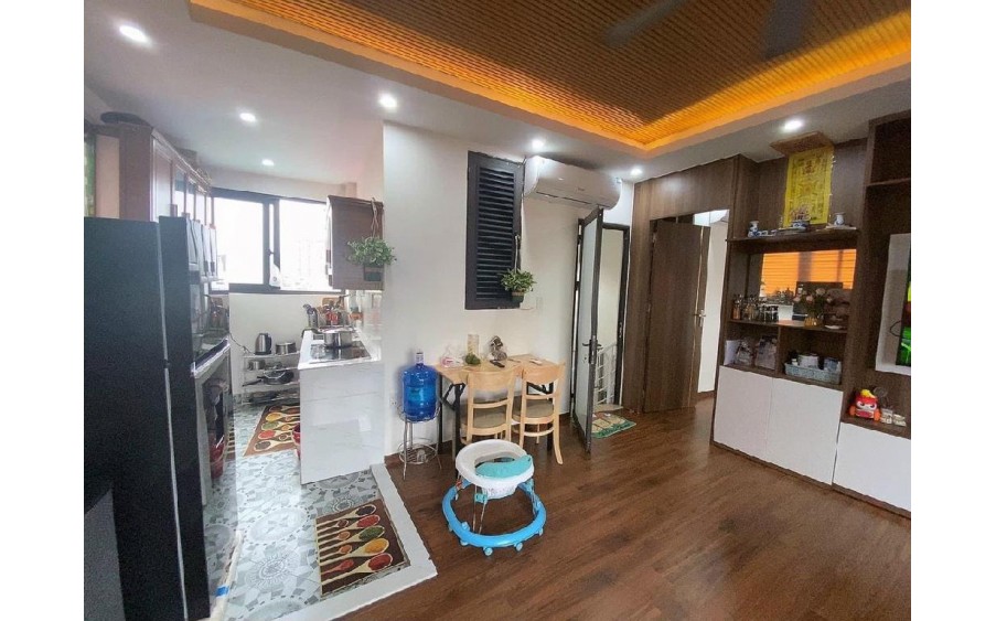 Bán nhà Khương Trung, siêu dòng tiền, thang máy xịn sò, 16 phòng khép kín, doanh thu trên 1.2 tỷ/ năm giá chỉ 11.5 tỉ