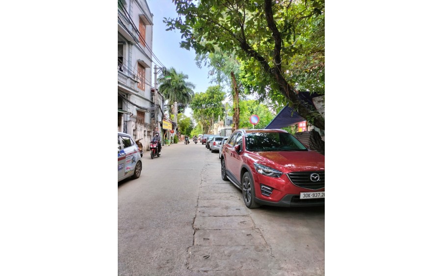 Mua bán nhà mặt phố Xuân_Đỉnh. Bắc Từ Liêm. Kinh doanh sầm uất. Thang máy. 4 tầng. 85m. 13.8 tỷ.