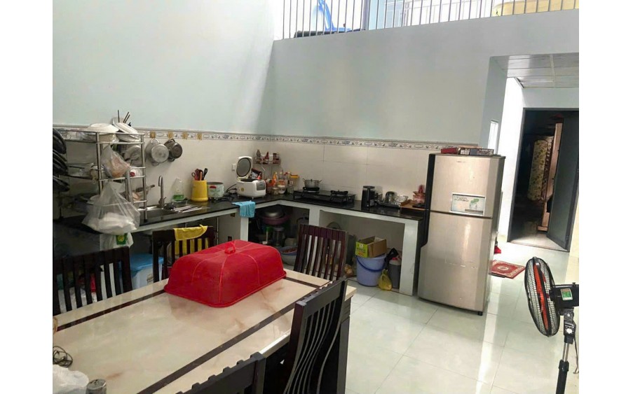 Bán nhà 1 trệt 1 lững, KDC Đinh Thuận, đường nhựa thông bàn cờ, giá chỉ 3tỷ9