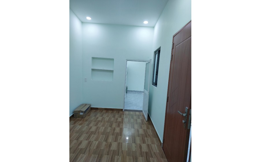 Bán nhà cấp 4, nhà nát 5,5 x 25m hẻm xe hơi đường Thống Nhất, Gò Vấp