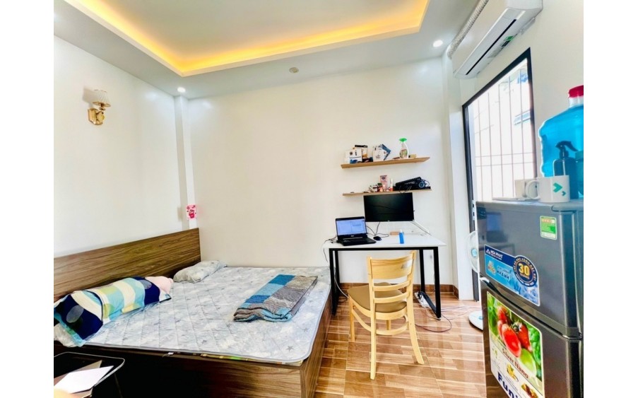 Bán nhà Ngô Xuân Quảng. 65m2 * 4 tầng * 4,6 tỷ. sát phố, full nội thất.