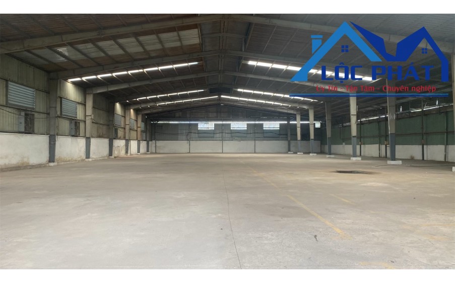 Cho thuê xưởng 2500m2 xã Hố Nai 3, Trảng Bom, Đồng Nai giá tốt 30k/m2