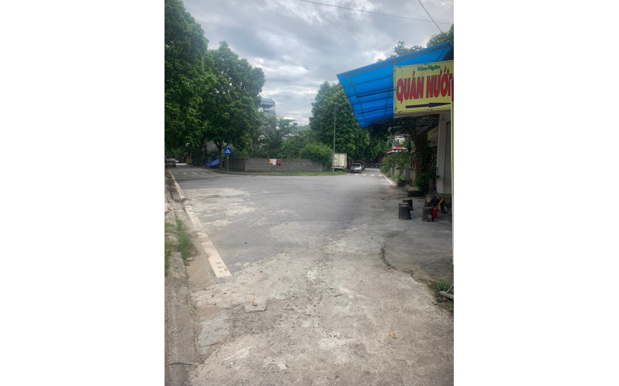 CHÍNH CHỦ CẦN BÁN LÔ ĐẤT THỔ CƯ MẶT TIỀN 26m TẠI TOẠ LẠC TRUNG TÂM THỊ TRẤN LƯƠNG SƠN- HOÀ BÌNH.