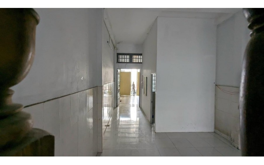 Bán nhà cấp 4, nhà nát 4 x 20m Hẻm xe tải Lê Đức Thọ, Gò Vấp