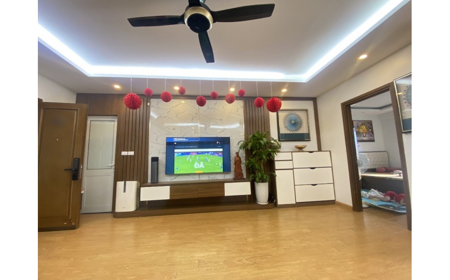 Bán căn hộ chung cư Gelexia Riverside 885 Tam Trinh 70m nội thất xịn , sổ đỏ lâu dài