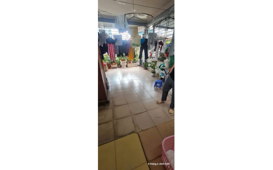 NGÕ THÔNG - TRƯỚC NHÀ RỘNG - DÂN XÂY- SỔ ĐỎ HOA HẬU - KINH DOANH NHỎ  44 m 5 TẦNG CHỈ HƠN 8 TỶ,