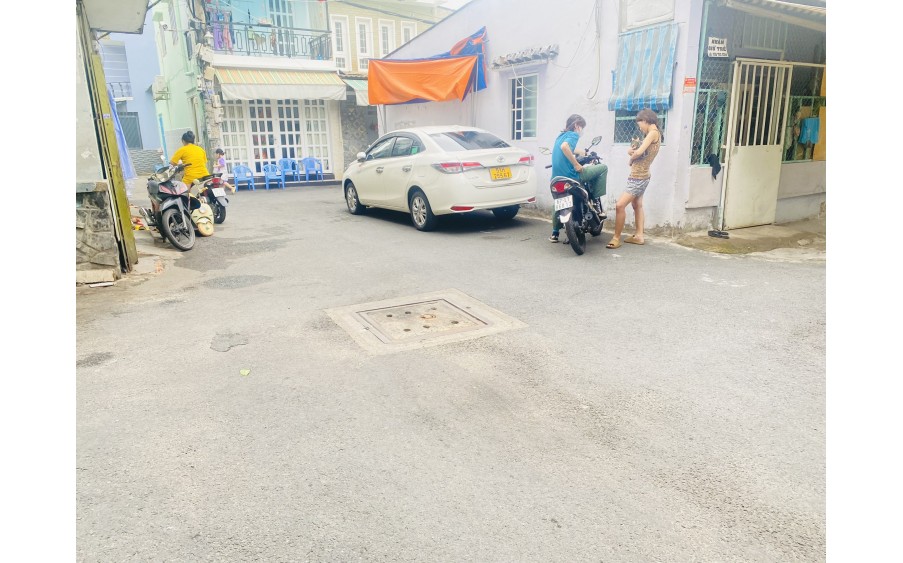 NhàHXH đậu cửa đối diện Lotte Mart Nguyễn Văn Lượng, thông Lê Đức Thọ, P17