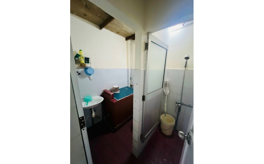 Bán nhà giá đầu tư, Tân Bình, Phan Huy ích, 50m2, hẻm 6m, vị tri trung tâm, đủ tiện ích,4.39T