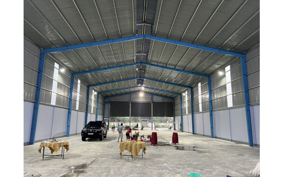Cho thuê 1000m2 nhà kho mặt tiền đường 14-26,xã Ea Tu, TP Buôn Ma Thuột, tỉnh Đăk Lăk