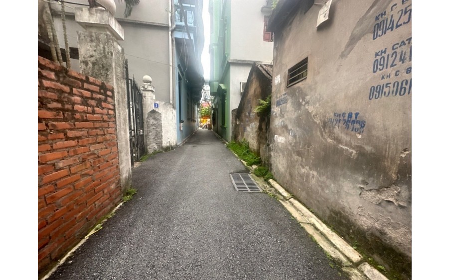 Bán đất Ngô Xuân Quảng. 55m2 * 5,5 tỷ. Gần ô tô, sát mặt phố.