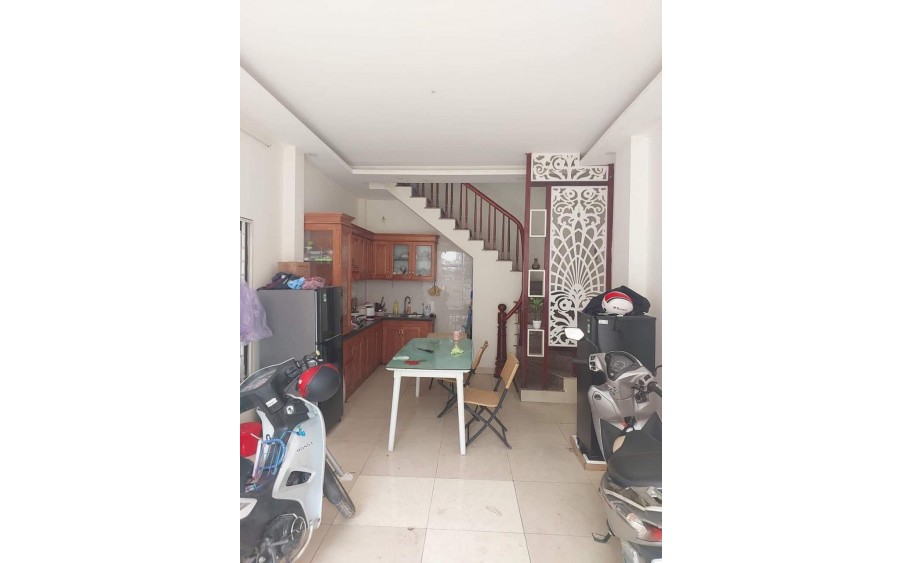 Bán nhà Định Công Thượng, lô góc, ô tô vào nhà, dổ đẹp 52m2, chỉ 6 tỷ hơn