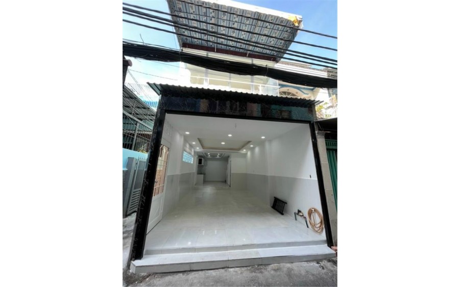 Bán nhà 2 lầu MT chợ, Tân Hưng, Quận 7 - SHR, Hoàn công đủ - 4x10m nở hậu - Chỉ từ 4 tỷ - Hướng Đông