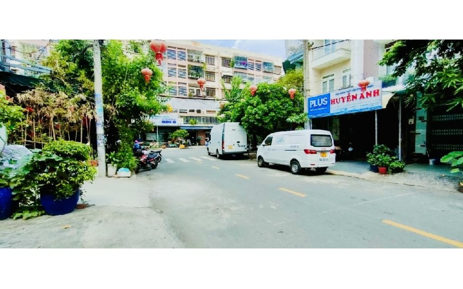 MẶT TIỀN KINH DOANH GẦN AEON MALL - 100M - 2 TẦNG - 7 PHÒNG NGỦ - NHỈNH 8 TỶ