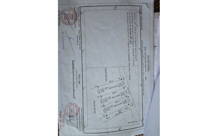 Hàng mới tách 3 lô bán ,thôn đồng lệ hợp đồng 
Dt:65 m cách tỉnh lộ 419 khoảng 50 m đường ô tô thoải mái thông tứ tung 
Giá chỉ hơn tỷ xíu