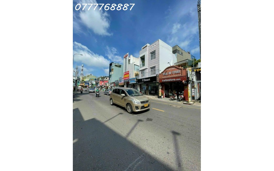 Mặt tiền 132 Đông Hồ, Tân Bình. Khu bán vải.