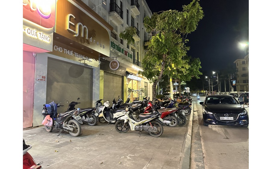5 tầng Đại Hoàng Sơn trung tâm của thành phố Bắc Giang