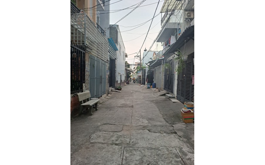 Bán nhà Tân Bình, Huỳnh văn Nghệ, ngay chợ, nhà  mới, 5TẦNG, hẻm xe hơi,  4*10.2m, 5.5 Tỷ