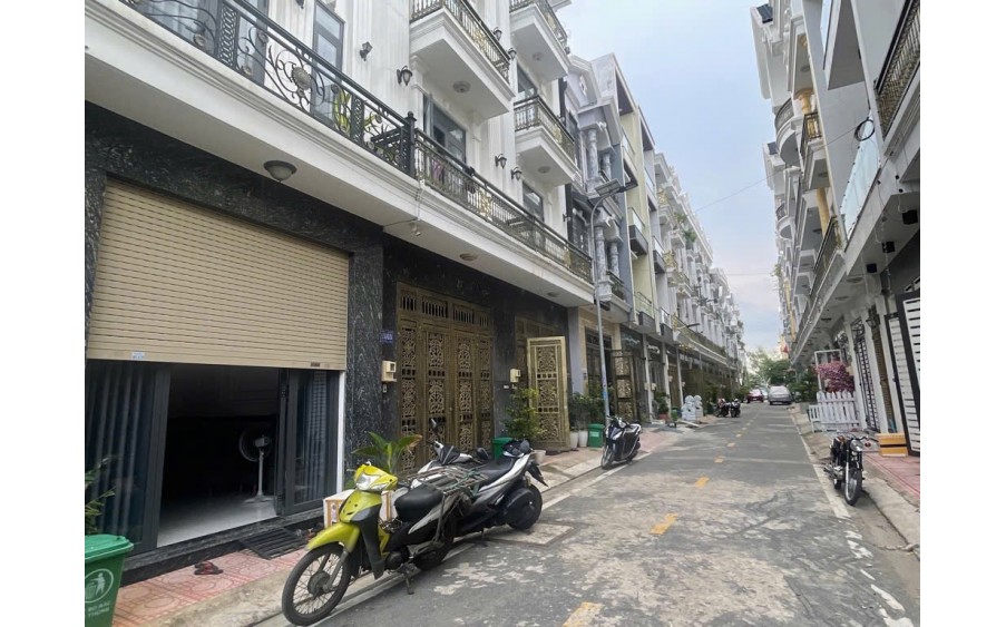 CHỦ CỰC GẤP BÁN LỖ KHU PHÂN LÔ BHHB - NHÀ MỚI Ở NGAY - 4 TẦNG - 5PN GIÁ 4.79 TỶ