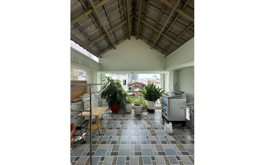 Chính chủ bán nhà hẻm ô tô quay đầu ngủ nhà ngaychung chư Hà Đô, 5 tầng đúc mới, giá nhỉnh 13 tỷ