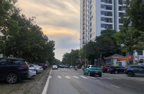 Bán 100m2 băng 2 đường phạm văn đồng, giáp UBND TP Vinh Yên 2,4 tỷ