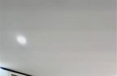 Ban nha đường Nguyên Hồng 2 tỷ 380 Gần chợ Cây Thị, nhà 1 trệt 3 lầu 40m2 hẻm oto,  LH Trung