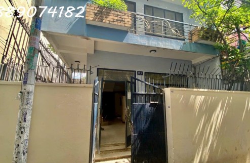 Cho thuê nhà sân vườn 140m2 2 tầng ngay bờ kè Trường Sa Bình Thạnh