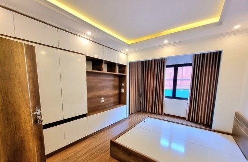 Bán nhà phố Liễu Giai Ba Đình Hà Nội 30m gần phố