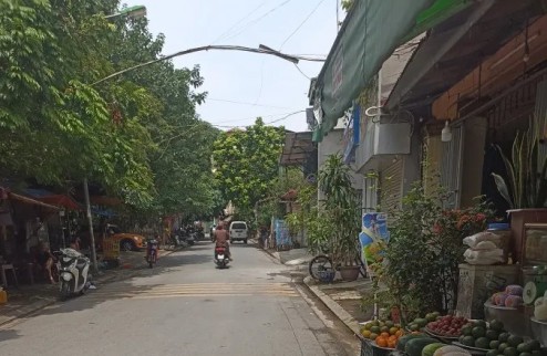 BÁN MẢNH ĐẤT BẮC CẦU 50M2, ĐẤT ,MẶT TIỀN M, 2.85 TỶ LONG BIÊN.