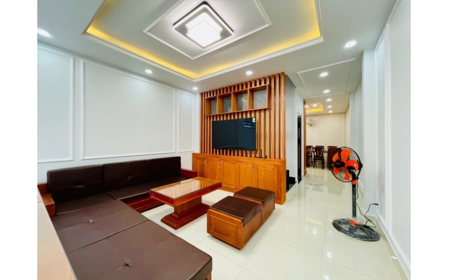 BÁN NHÀ GÒ VẤP NHỈNH 5 TỶ - CĂN GÓC 2 MẶT HẺM XE TẢI - NGUYỄN VĂN KHỐI - NGAY CV LÀNG HOA.