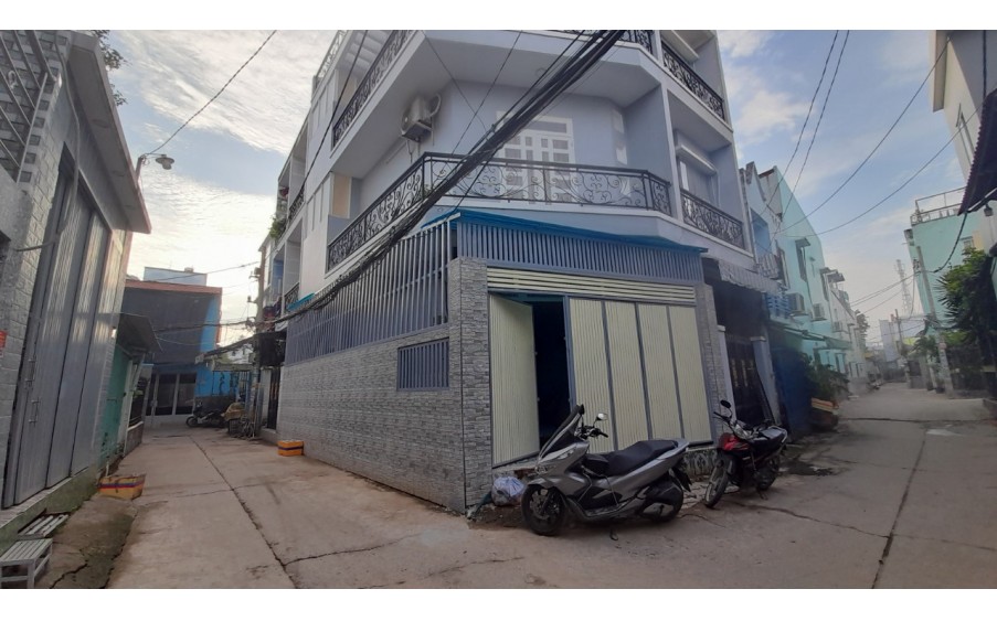 Top nhà nhà rẻ 5 x 10m 1 trệt 3 lầu Phú Định Quận 8 TP.HCM
