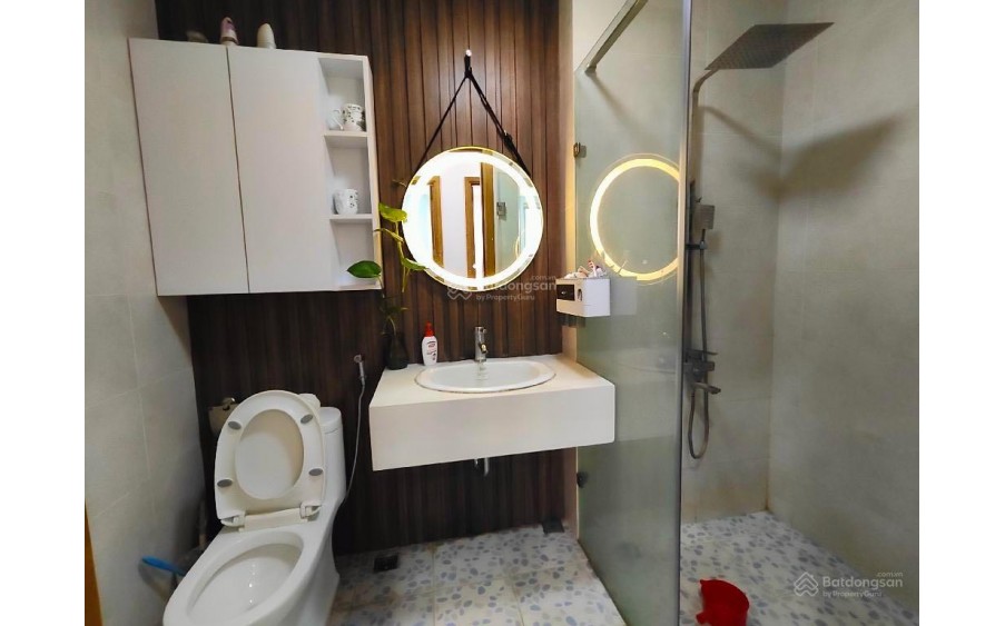 Chính chủ bán Chung cư 137 Nguyễn Ngọc Vũ 150m giá tớt