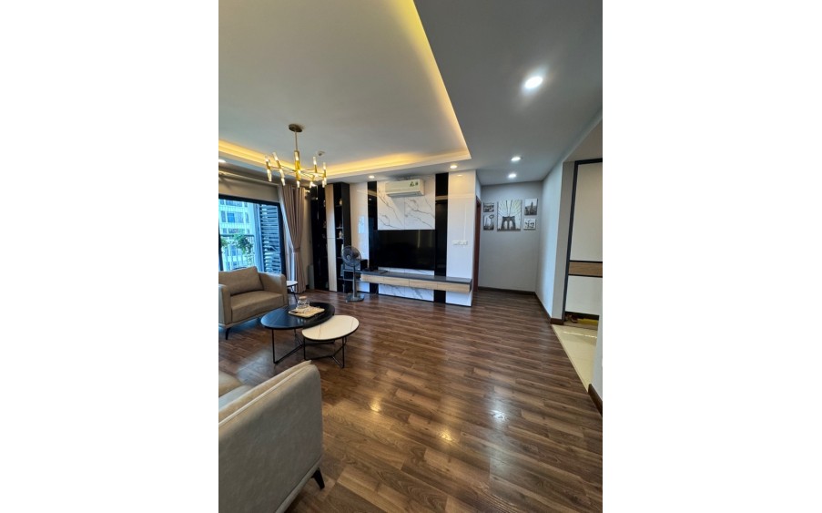 Chính chủ cần bán chung cư  đường Hồ Tùng Mậu,Phú Diễn ,Bắc Từ Liêm,mặt tiền rộng 7m giá 9 tỷ 3.